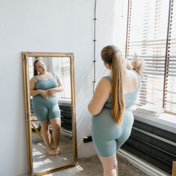 OYA relooking Toulon photos analyse morphologie corps miroir OYA relooking Toulon photos analyse morphologie corps miroir