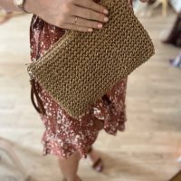 OYA-relooking_eshop-mode-femme-sac-main-pochette-zip-paille-tendance-2023_IMG_2833