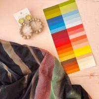 oya-relooking-colorimetrie-chaude-saison-printemps-automne-nuancier-conseil-en-image-nouvelle-caroline-baly